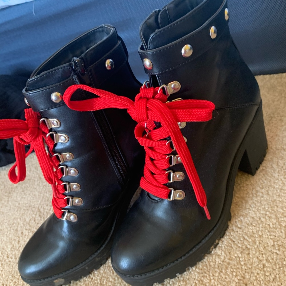 COPY - Red laced black combat boots
